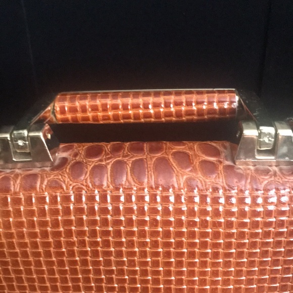 Vintage structured purse - Picture 7 of 14